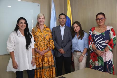 Gobernación del valle del Cauca y la UIAF