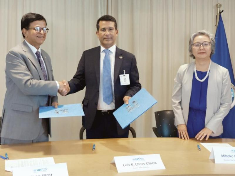 UNITAR está desarrollando un programa integral de aprendizaje en línea, como parte de la Plataforma de Entrenamiento Multidimensional (PEM) de la UIAF. 