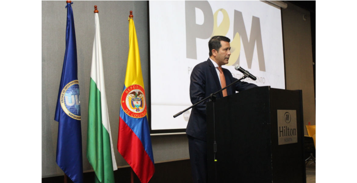 El director general de la UIAF